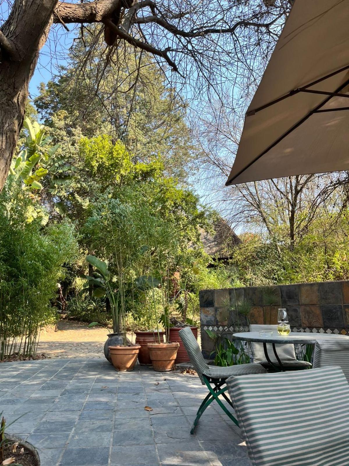 Hakunamatata Lodge & Health Spa/ Wedding & Conference Venue Muldersdrift Eksteriør billede