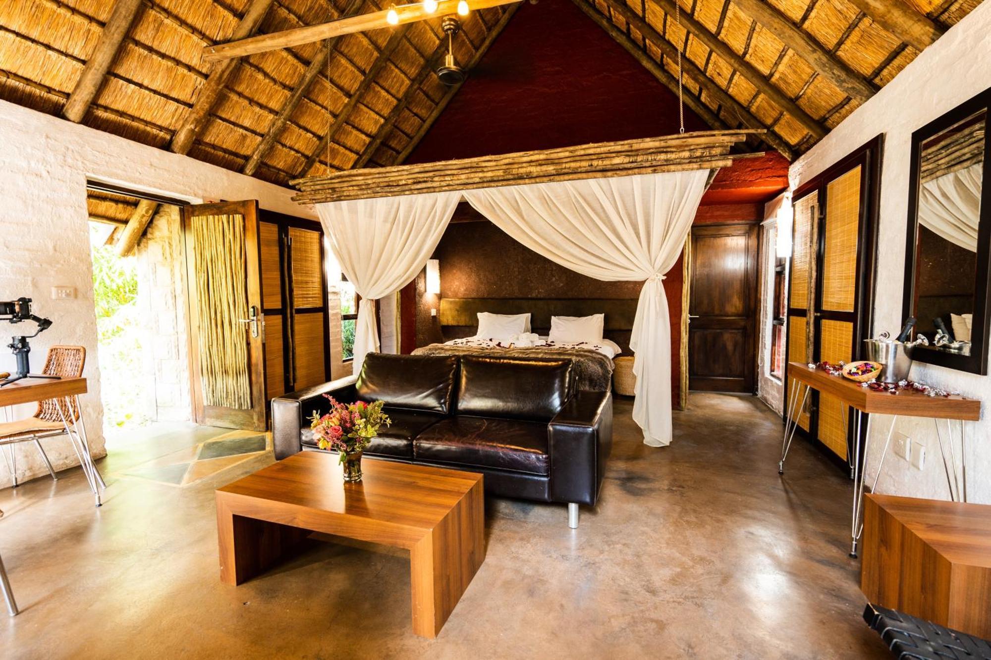 Hakunamatata Lodge & Health Spa/ Wedding & Conference Venue Muldersdrift Eksteriør billede